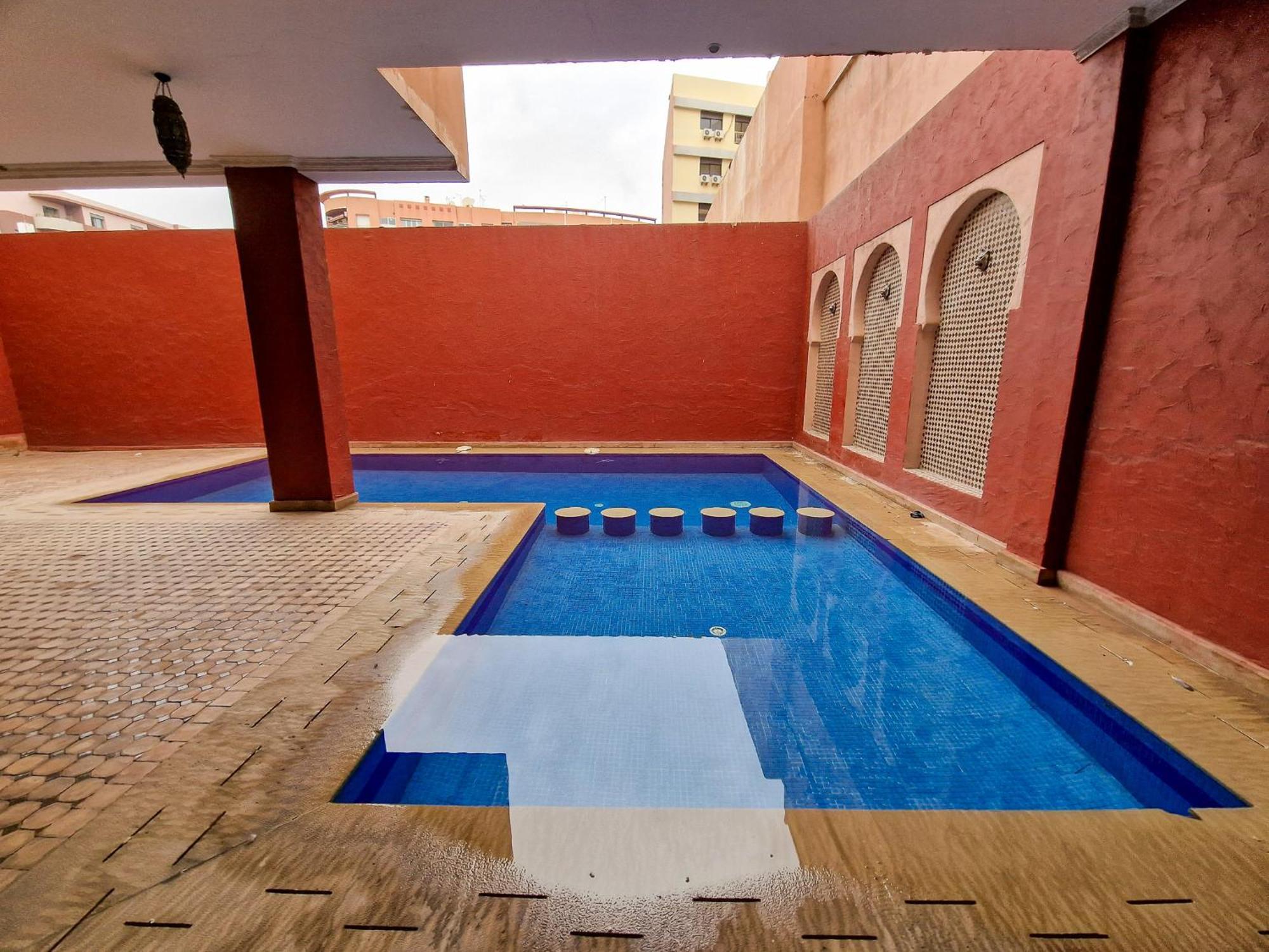 Superbe Appartement Piscine Gueliz Маракеш Екстериор снимка